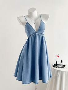 SHEIN Women's Ruched Denim Spaghetti Strap Dress, Fashionable For Dates And Parties - Blue - View 3