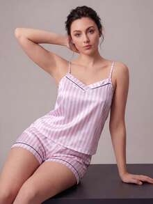 Liftille 条纹印花缎面吊带背心上衣和短裤女士睡衣套装 - 彩色 - 查看 2