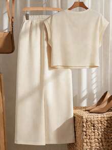 Franclia Women's Summer Short Sleeve Loose 3D Floral White Top And White Straight Long Skirt Minimalist Commuting Casual 2-Piece Set - Apricot - View 2