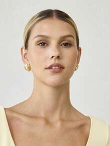MOTF PREMIUM GOLDEN YELLOW TEXTURE IMITATION PEARL EARRINGS - Yellow Gold - View 7