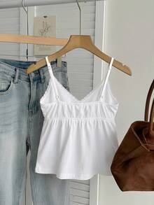 CovetEZ Camiseta de mujer de unicolor con volantes de encaje en el bajo - Blanco - Ver 2
