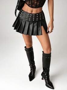 SHEIN ICON Women's Autumn Fashion Street Punk Style PU Leather Rivet Decor Pleated Mini Skirt Rave Black - Black - View 5