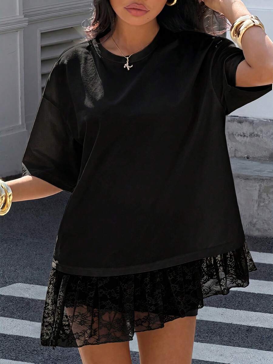 Muchica Plus Size Black Casual Loose Raglan Short Sleeve T-Shirt With Lace Patchwork - Black - View 1