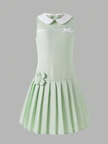 SHEIN Elladie kids 少女彼得潘领3D蝴蝶结花卉装饰褶皱下摆A字连衣裙，优雅百搭，舒适时尚 - 綠色 - 查看 3