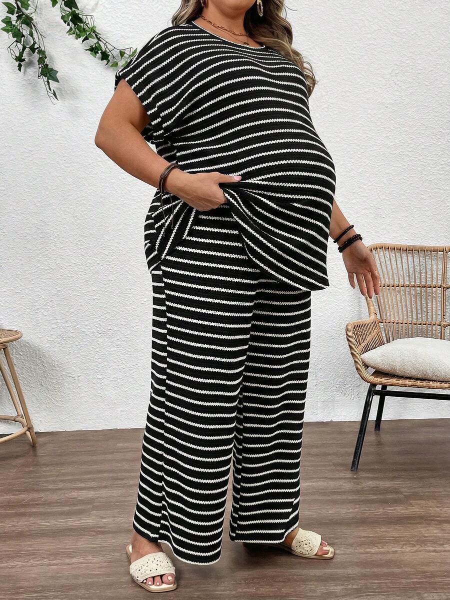 Plussiva 大码孕妇休闲度假通勤条纹印花蝙蝠袖短袖宽松上衣和阔腿裤两件套,春夏秋季 - 黑色 - 查看 1