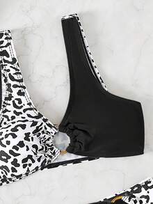 SHEIN Swim 2025 Women's Summer Beach Leopard Print Patchwork Sexy Bikini Set (Print Random) - Black - View 5