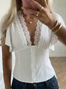 Pariaura 女士休闲优雅白色V领蕾丝边饰荷叶袖衬衫，夏季女装，休闲女式衬衫，度假上衣 - 白色 - 查看 6