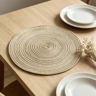 4/8件装北欧简约风格圆形餐垫，防滑隔热，棉质编织面料，适用于餐厅、厨房和婚礼等场合。