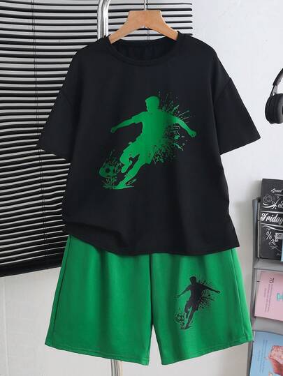 男童夏季印花短袖T恤和短裤套装