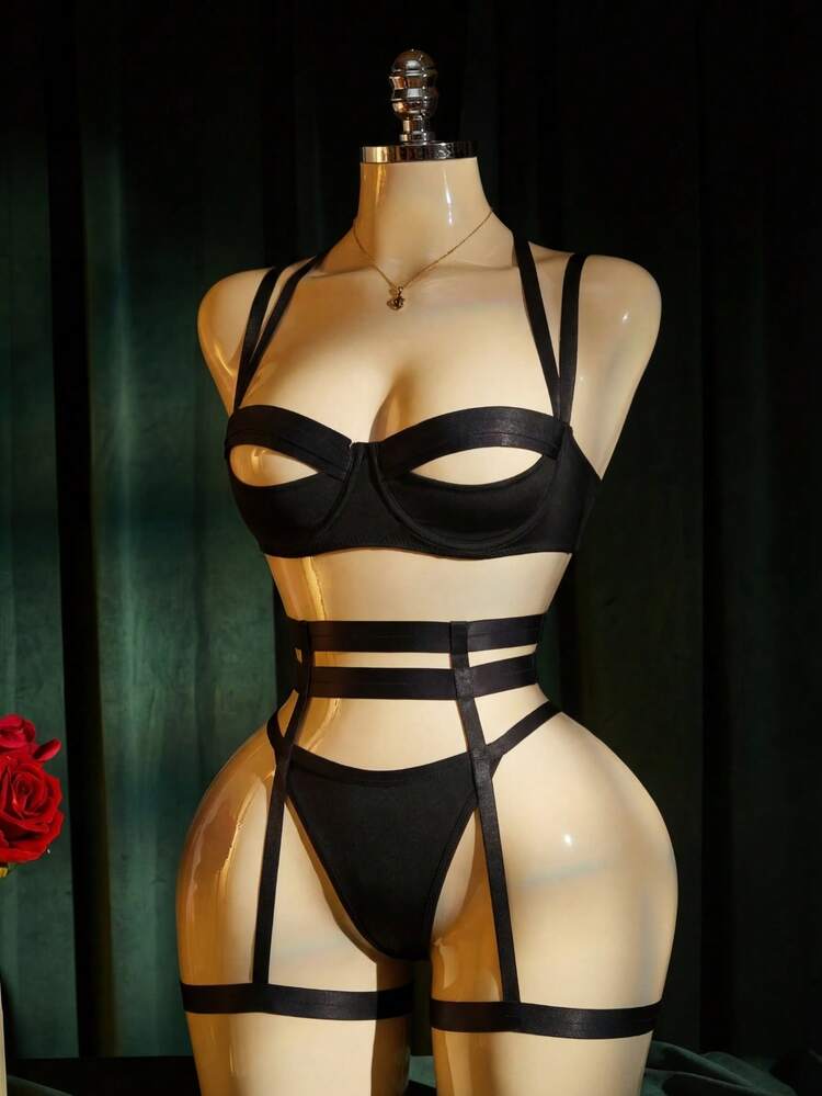 Plus Size Women's Solid Color Hollowed Out Criss-Cross Sexy Lingerie