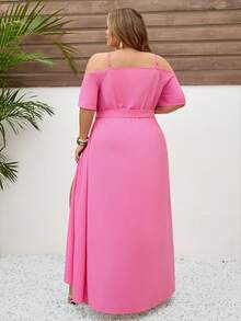 SHEIN CURVE+ Curve 尺码 US22 音乐节、海滨度假、波西米亚风女士夏季休闲度假风纯色露肩高开衩腰带连衣裙 - 粉色 - 查看 2