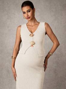 MaterniChic Maternity Metal Shell Decor Tank Top And Adjustable Waist Fitted Skirt 2 Pieces Set - Apricot - View 5