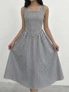 SHEIN Đầm dài ngang gối thanh lịch, cổ vuông, không tay, kẻ sọc xanh trắng, kiểu dáng dành cho thiếu nữ đi nghỉ mát. - màu đen - Xem 8