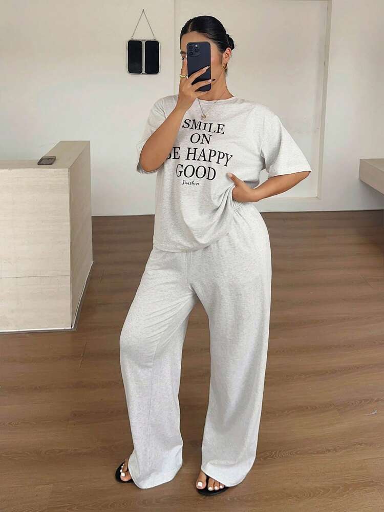 Dazy Plus 2pcs/Set Casual Letter Print Short Sleeve Loose Top And Long Pants Sleepwear Set, Plus Size Women Spring/Summer