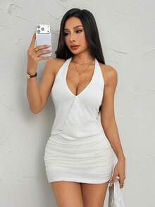 SHEIN PETITE 白色深V领褶皱紧身迷你连衣裙 - 白色 - 查看 3