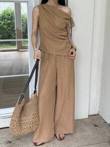 DAZY 女士春夏不对称肩部系带衬衫和宽松亚麻裤两件套休闲度假套装 - 棕色 - 查看 6