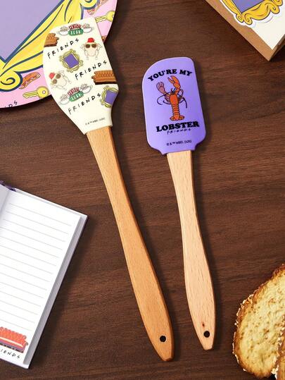 FRIENDS X SHEIN Bộ 2 dụng cụ vét bánh bằng silicon hình trái tim, thích hợp làm bánh kem, quà Giáng sinh.