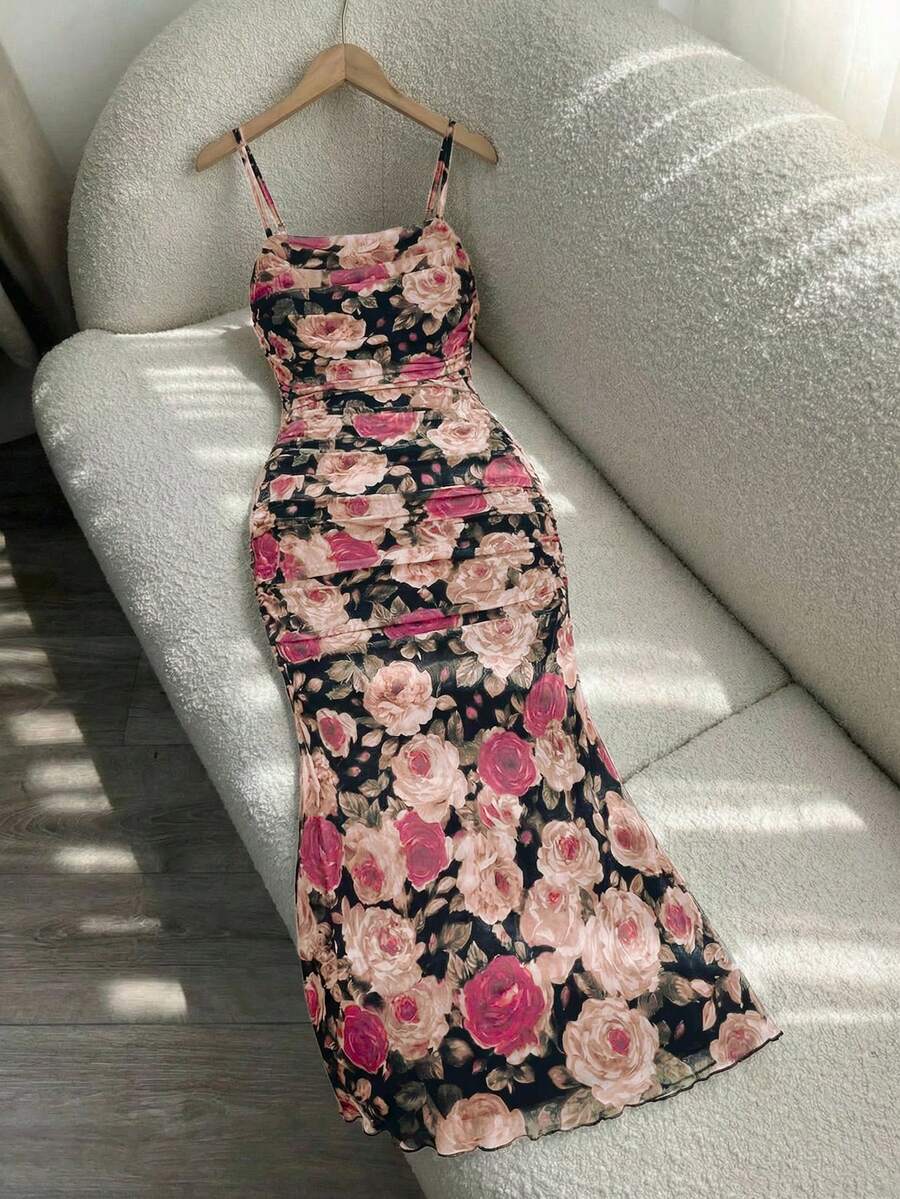 SHEIN MOD Đầm cỡ lớn kiểu vintage thập niên 70 in họa tiết hoa sơn dầu, xếp ly – dáng ôm, đuôi cá, thích hợp cho hẹn hò, tiệc tùng, dạ hội và lễ hội theo phong cách quý phái. - Hồng - Xem 1