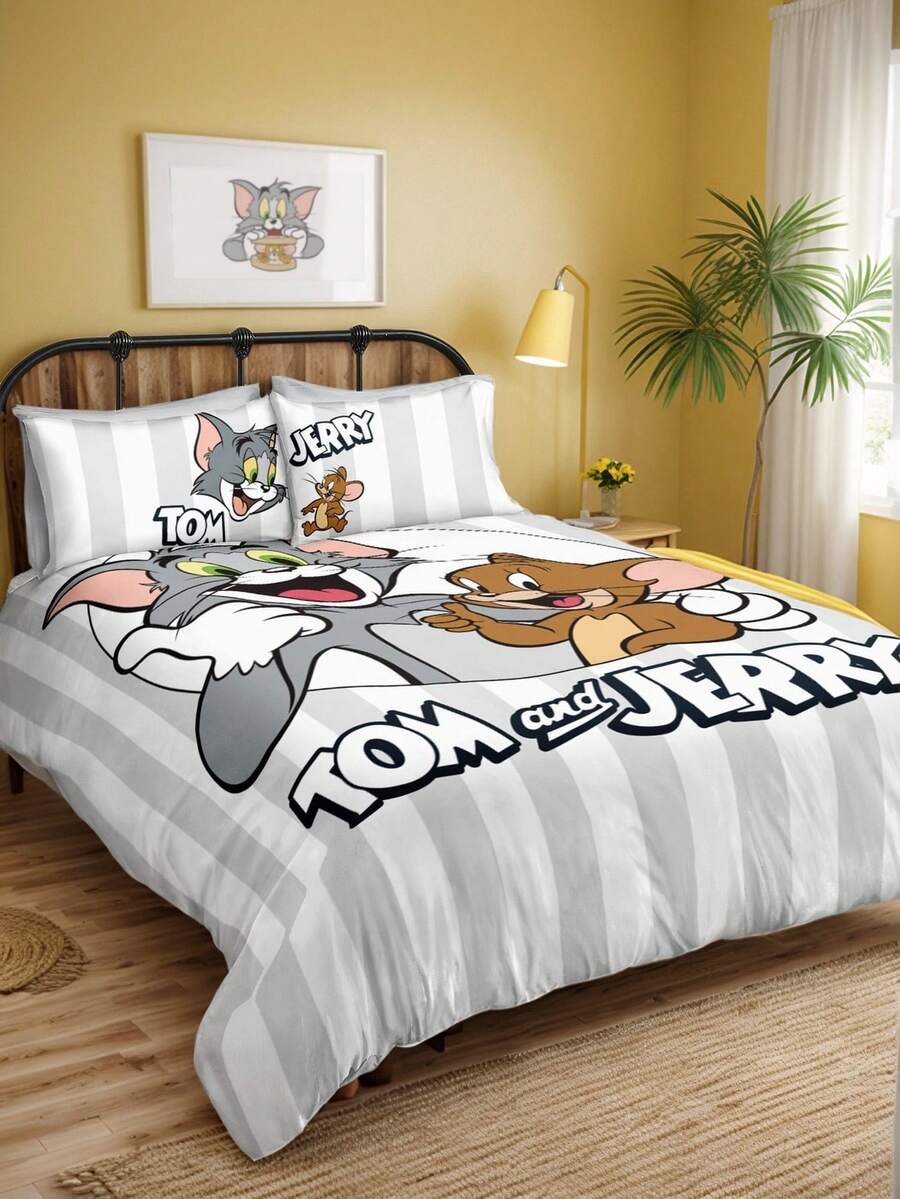 TOM & JERRY X SHEIN 3Pc Gray Striped Full Print Pattern Quilt Cover Set (1 Quilt Cover + 2 Pillowcases Without Core), Mouse And Cat Pattern, Microfiber Material, Soft And Warm, Multiple Sizes, Suitable For Single Bed/Double Bed/Queen Bed/King Bed, Retro Bedding, Cute Decoration - Light Grey - View 1