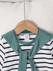 SHEIN Bộ 3 món cho bé trai/bé gái mùa hè, gồm áo ngắn tay kẻ sọc dễ thương, quần short cạp chun và khăn choàng, thích hợp cho tiệc sinh nhật, tiệc tối, biểu diễn, đám cưới, tiệc mừng em bé chào đời, lễ kỷ niệm sinh nhật lần thứ nhất. - Nhiều màu - Xem 3