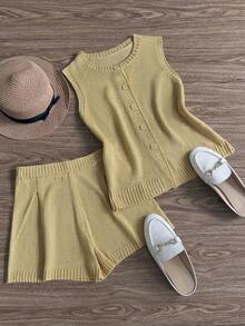GlowEve Bộ áo len nữ kiểu dáng retro mới, cổ tròn, màu trơn, gồm áo khoác cardigan và quần short, thích hợp mặc hàng ngày, gồm 2 món. - Màu be - Xem 3