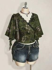 SHEIN ICON Patterned Print Plus Size T-Shirt, Suitable For Music Festival Outfit - Multicolor - View 3