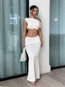 leahseptember 2pcs Set, Casual Elegant Vacation Solid Beige Color Crochet Net Outfit: Asymmetrical Shoulder Exposed Shoulder Cropped Top And Foldover Waist Fish Tail Skirt, Holiday Travel Apparel - Apricot - View 2