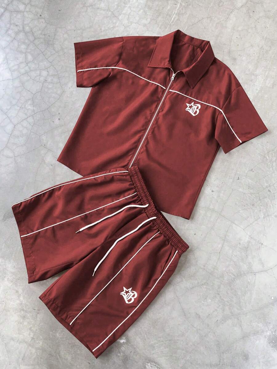 Manfinity Roghcode Manfinity Streetrush 2pcs Men's Star Print Short Sleeve Zipper Front Shirt & Shorts Outfit Football - Burgundy - View 1