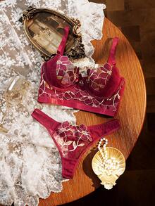 Divavoom 两件套女士酒红色经典刺绣花卉薄纱性感内衣套装，带钢圈聚拢文胸 - 酒紅色 - 查看 1