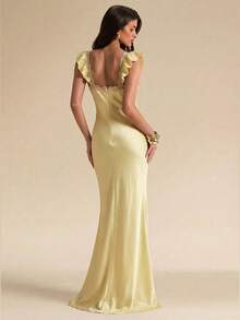 SHEIN BAE Đầm maxi màu vàng trơn, gợi cảm, đơn giản, thanh lịch, cổ chữ V sâu, thắt dây, phối ren và satin giả lụa dành cho nữ, thích hợp cho Ngày Valentine, tiệc tùng, lễ hội âm nhạc, phù dâu, dạ hội, kỳ nghỉ, đầm hè, đầm ôm sát cơ thể. - Vàng nhạt - Xem 2
