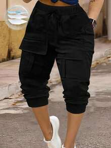 EMERY ROSE Plus Size Women Casual Versatile Pocket Capri Pants, Fashionable For Daily Wear - Black - View 1