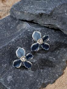 Opalesca Flower Denim Blue Earrings,Premium/Elegant/Classy/Dailywear/Minimalist,Pearl/Crystal,Summer/Beach/Prom/Party/Holiday/Vacation,Engagement/Wedding/Promise,Bride,Heart/Floral,Fairycore/Mermaid Core - Silver - View 4