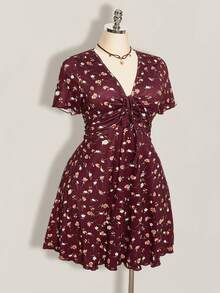 SHEIN ICON 大码女式碎花褶皱休闲短袖连衣裙 - 酒紅色 - 查看 8
