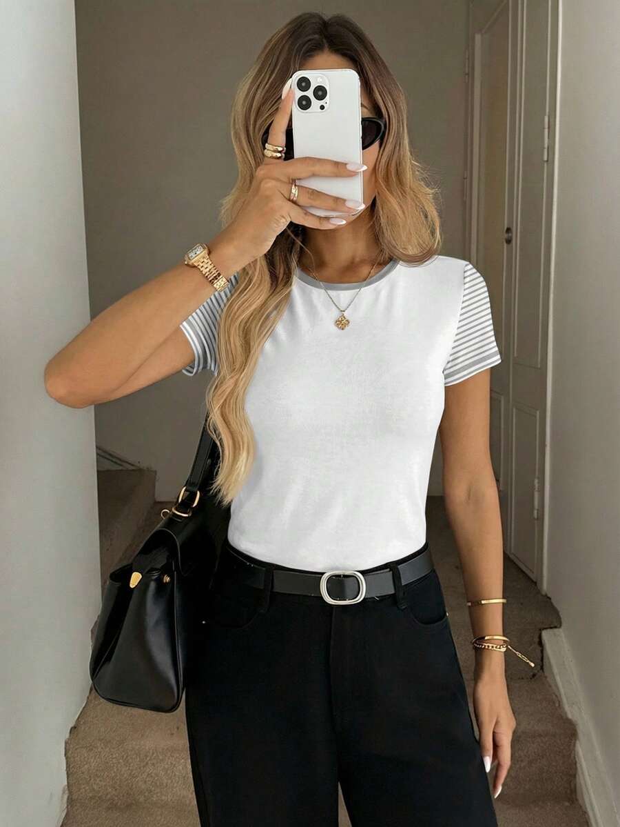 SHEIN LUNE 女士休闲简约圆领修身短袖T恤，适合春夏穿着 - 彩色 - 查看 1