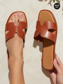 SHUZIA Sandal đế bằng dáng rộng thoải mái, kiểu dáng thường ngày, khoét hở dành cho nữ. - màu nâu - Xem 3