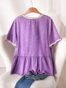 CosyJoli 大尺碼女款 T-shirt，對比蕾絲飾邊短袖上衣，紫色，夏季，休閒時尚，日常約會穿搭，舒適寬鬆時尚 - 紫色 - 查看 2