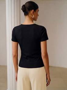 ZEYLAH Asymmetrisches T-shirt Mit Ausgeschnittenem Hals Für Damen - Schwarz - Übersicht 4