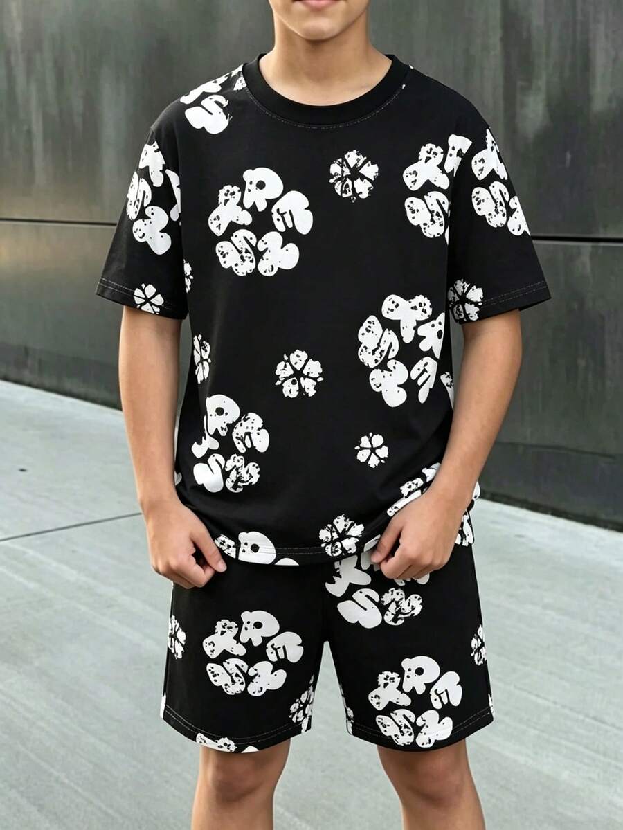 1 Conjunto Camiseta Preta e Shorts Estampa Floral Casual e Criativa para Meninos, Uso Diário Confortável, Moda Streetwear de Verão - Multicolorido - Visão 1
