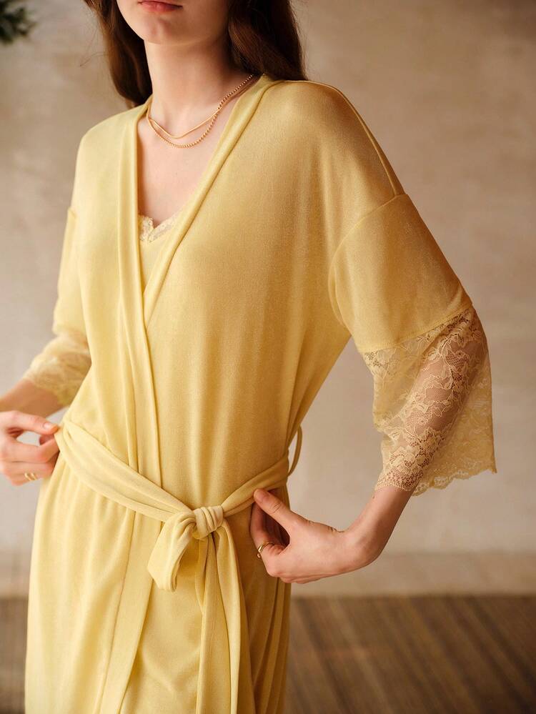 WOMEN'S COMFORTABLE YELLOW CONTRAST LACE CAMISOLE TOP & SHORTS & ROBE, SEXY FRENCH TENCEL PAJAMAS