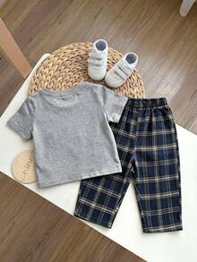 SHEIN Baby Boy Plaid Pattern Pocket Tee And Plaid Shorts 2pcs Pajama Set, Comfortable Casual Sleepwear - Multicolor - View 2