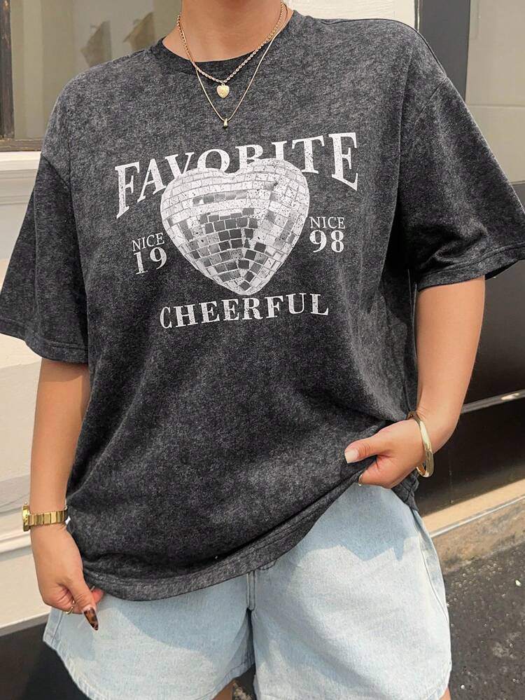 Dazy Plus Plus Size Graphic Print Loose Fit Crew Neck Short Sleeve T-Shirt, Casual Street Style For Women, Spring/Summer