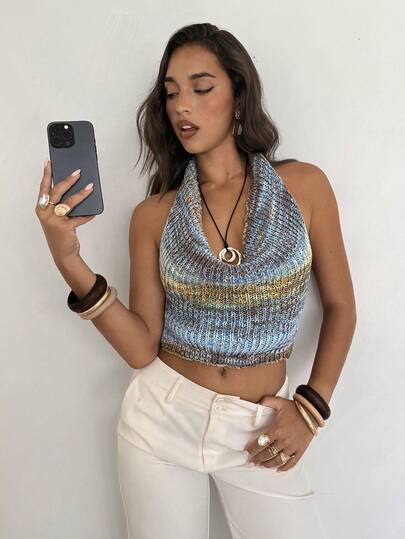 Aloruh Áo len nữ gợi cảm cổ khoét sâu hở lưng, chất liệu chiffon họa tiết hoa màu hồng và xanh gradient, thích hợp cho kỳ nghỉ biển.