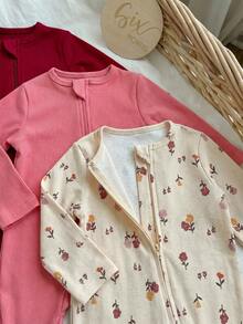 SHEIN 3件套新生女宝宝可爱休闲针织碎花弹力连体衣 - 彩色 - 查看 3
