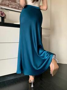 DAZY 优雅缎面女士半身裙，适合春夏办公穿着 - 藏蓝色 - 查看 2