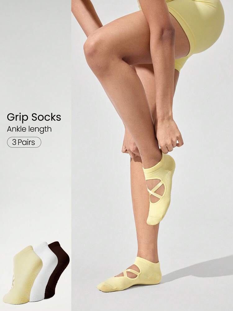 3 Pairs Anti-Slip Grips Strappy Seamless Toe Construction Ankle Yoga Pilates Black Socks