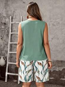 EMERY ROSE Conjunto de 2 piezas de talla grande con top sin mangas de unicolor y shorts con estampado todo sobre todo - Multicolor - Ver 2