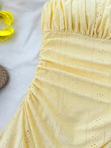 SHEIN Vestido de verano informal de estilo casual para niñas preadolescentes, vestido de tirantes con pliegues en el busto y textura de jacquard en color crema amarillento - Amarillo - Ver 5