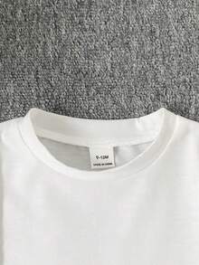 SHEIN 男婴千禧复古运动街头时尚字母贴片上衣 - 白色 - 查看 4