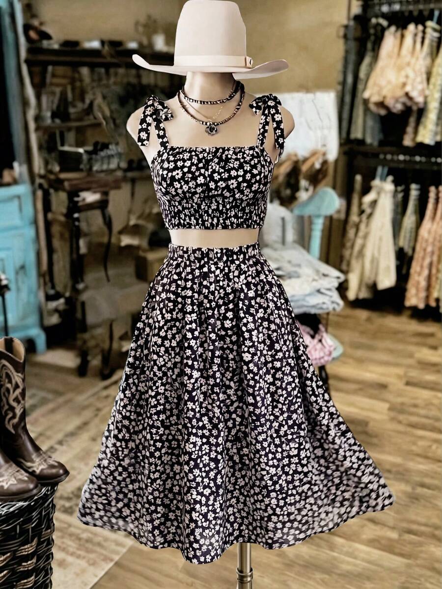 NostaNoir Women Floral Print Camisole Top And Skirt 2 Pieces Set, Minimalist - Black - View 1