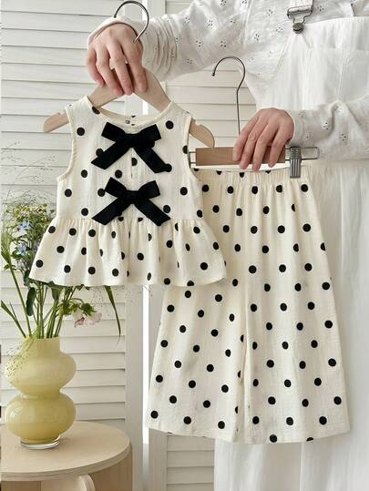 SHEIN Baby Girl Round Neck Bow Decor Polka Dot Ruffle Top And Pants Casual Daily Outfit
